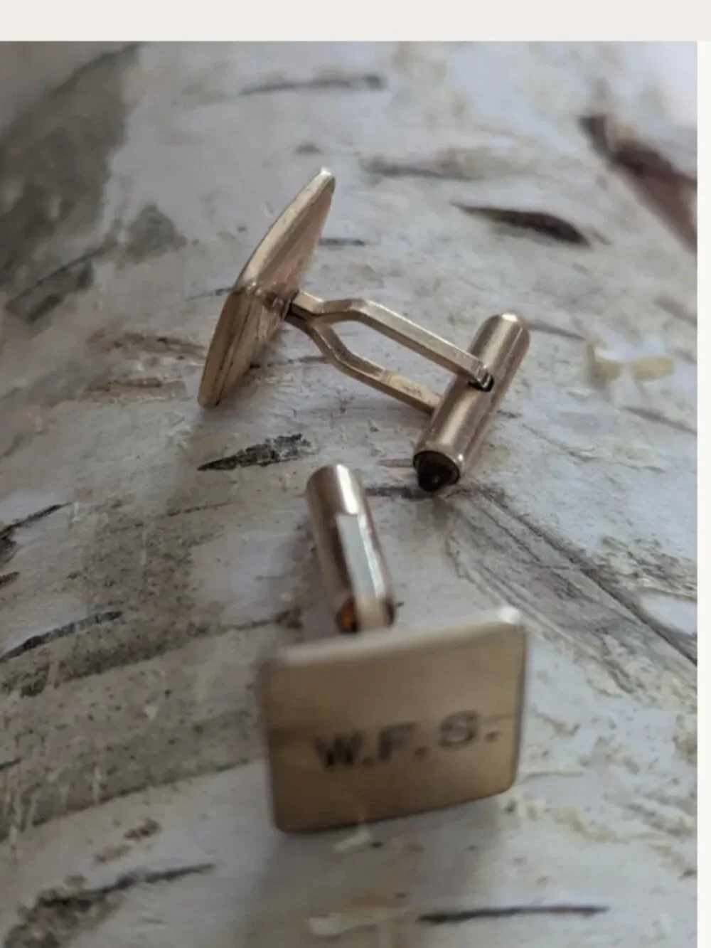 Krementz monogrammed gold
